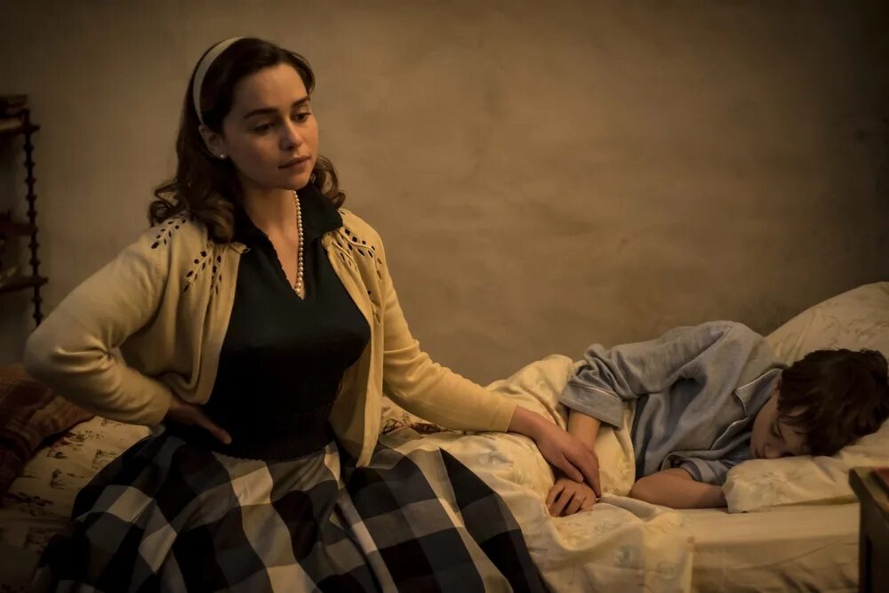 голос из камня хорошее качество. голос из камня (2017). голос из камня хорошее качество. голос из камня фильм 2017. эмилия кларк — голос из камня (2017).