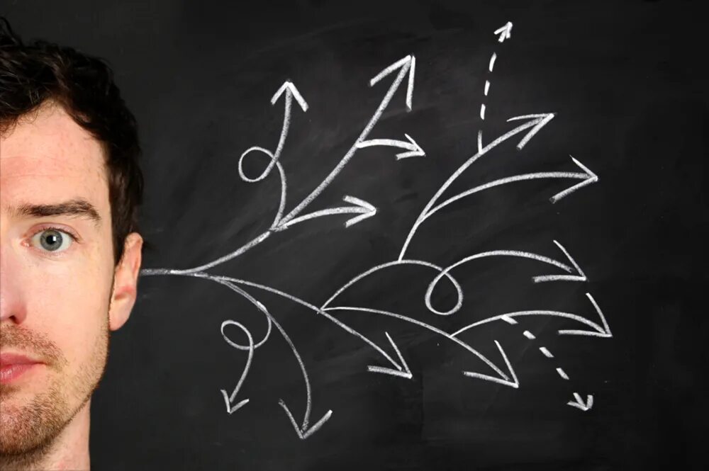 мужчина задает вопрос нужен ли. задумчивый человек. человек задумался. женщина и мужчина со знаком вопроса. человек с вопросительным лицом.