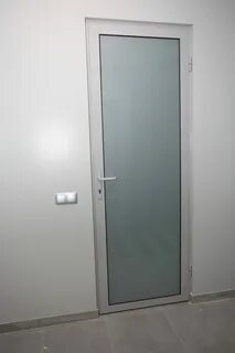Алюминиевые стеклянные двери
