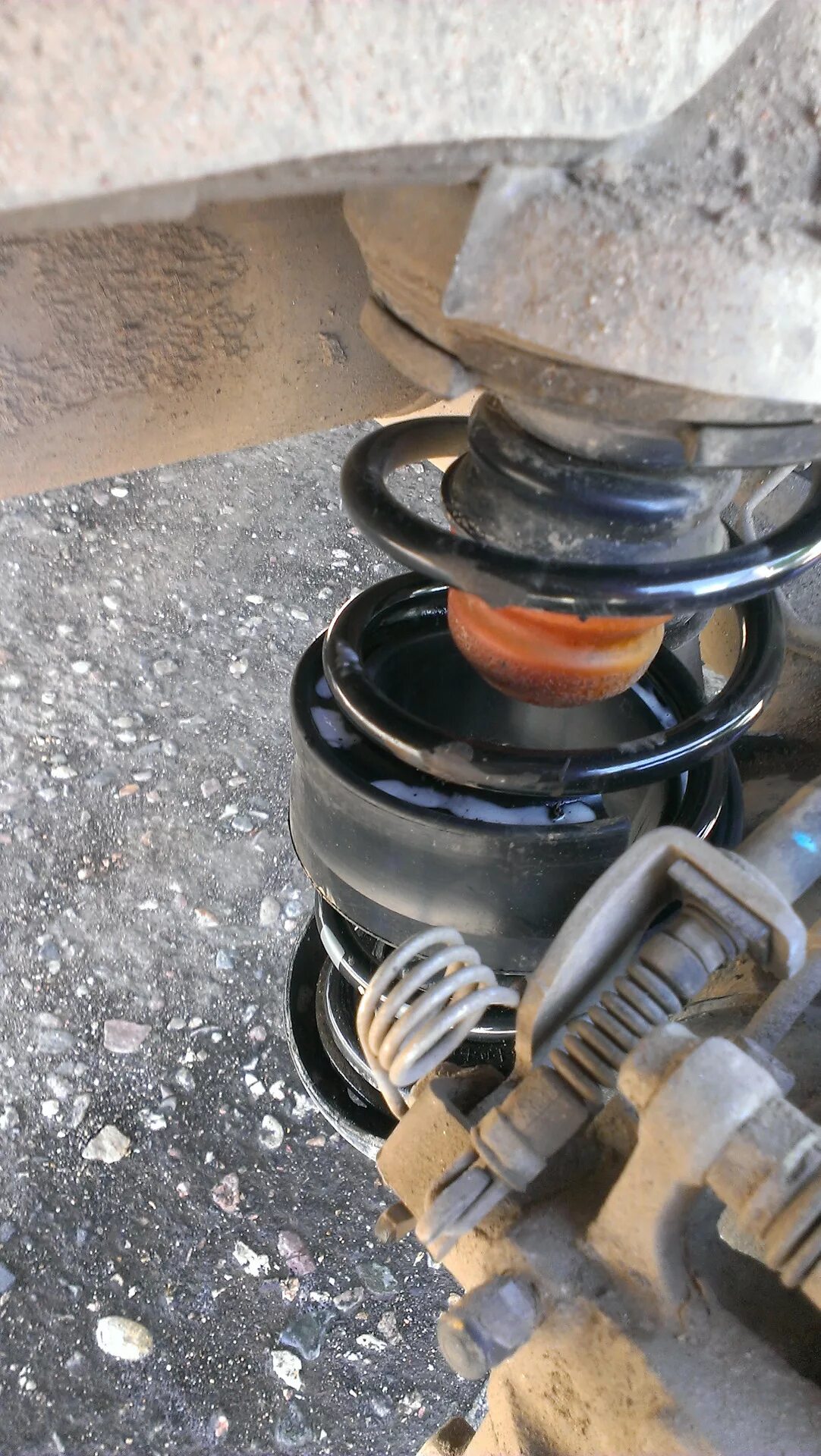 Проставки для клиренса солярис 1. Солярис 2013 проставки. Задние проставки 2108 задние пружины. Проставки под пружины хендай солярис 2015. Проставки солярис.