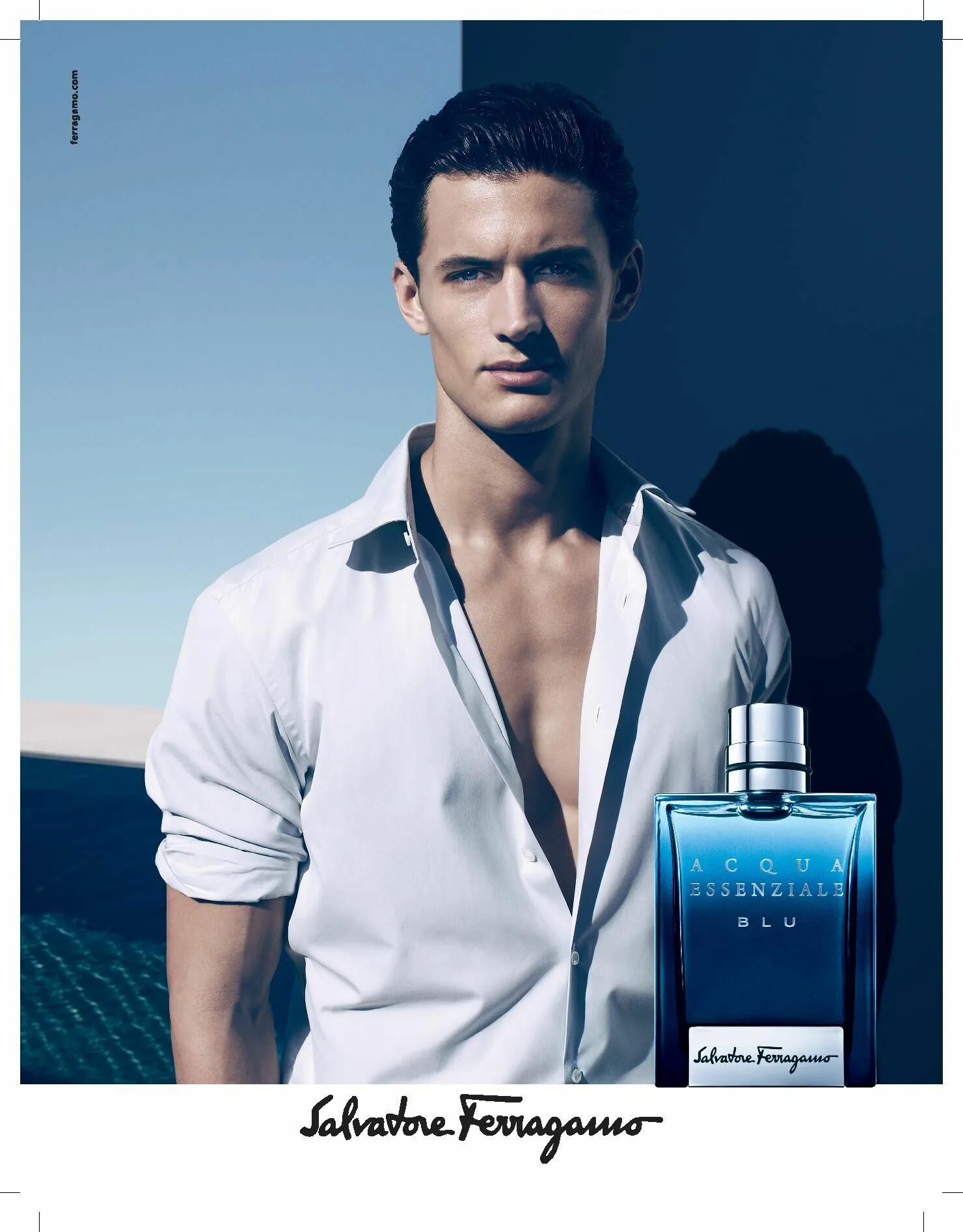 Парфюм для мужчин. Мужской аромат для мужчин. Azzaro pour homme пиджак. Парфюм. Духи мужские сигнатур орифлейм.