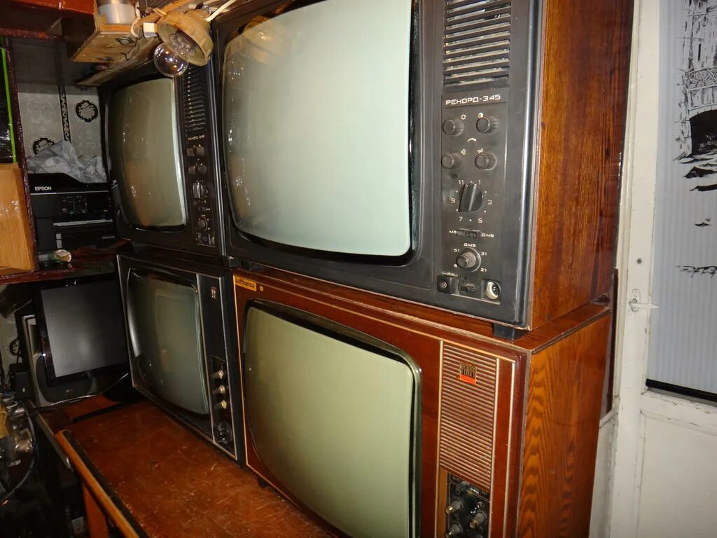 первый цветной телевизор рубин 401. электроника 432 кинескоп. советские кинескопы. советские кинескопы. советские кинескопы.