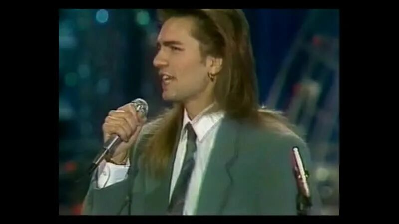Маликов клип звезда моя. Маликов 2000. Маликов клип звезда моя. Маликов клип звезда моя. Маликов клип мультяшный.