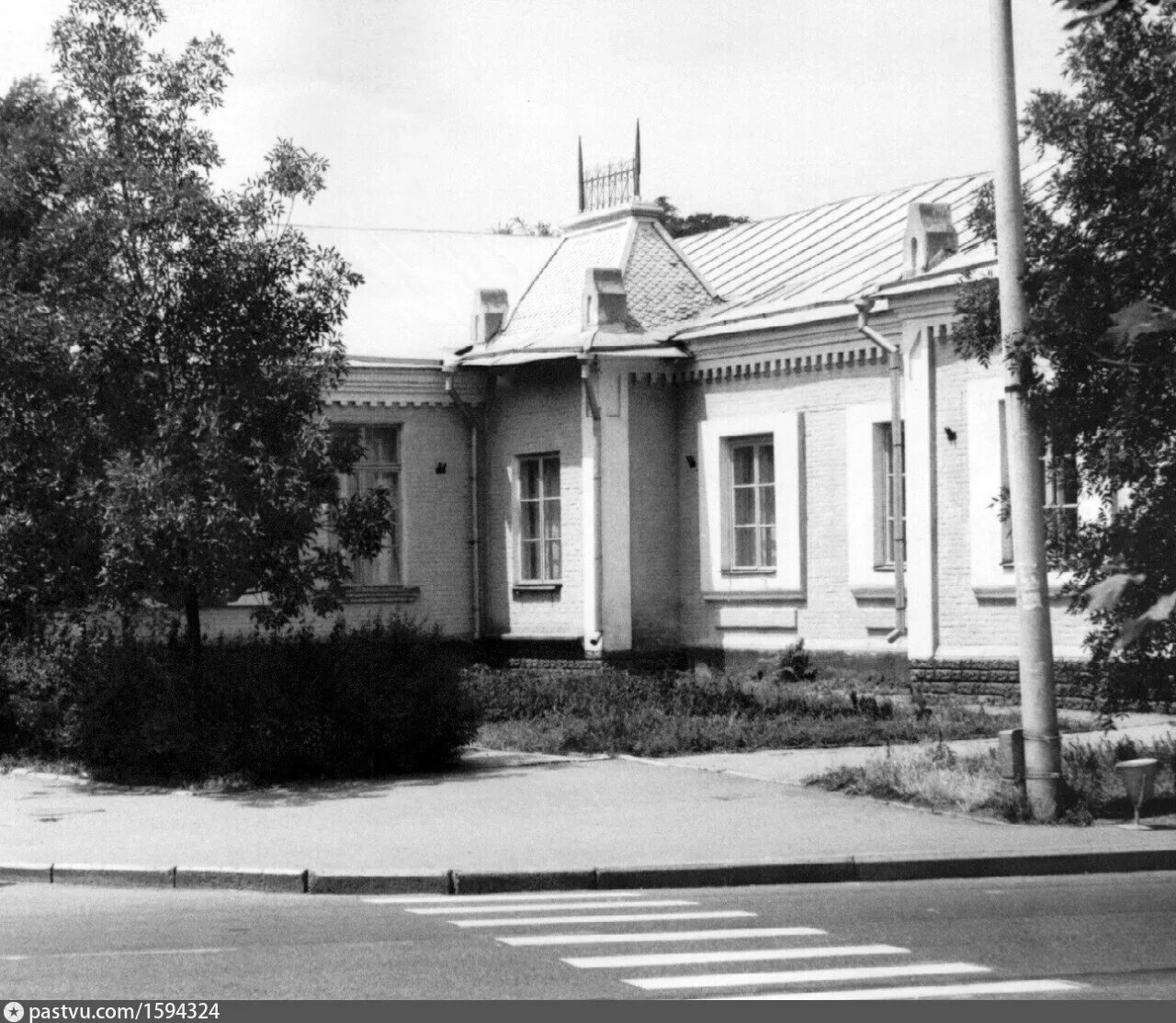 Черкесск история. Краеведческий музей Черкесск. Краеведческий музей г. Черкесска. Баталпашинск Черкесск. Карачаево-Черкесский музей-заповедник.