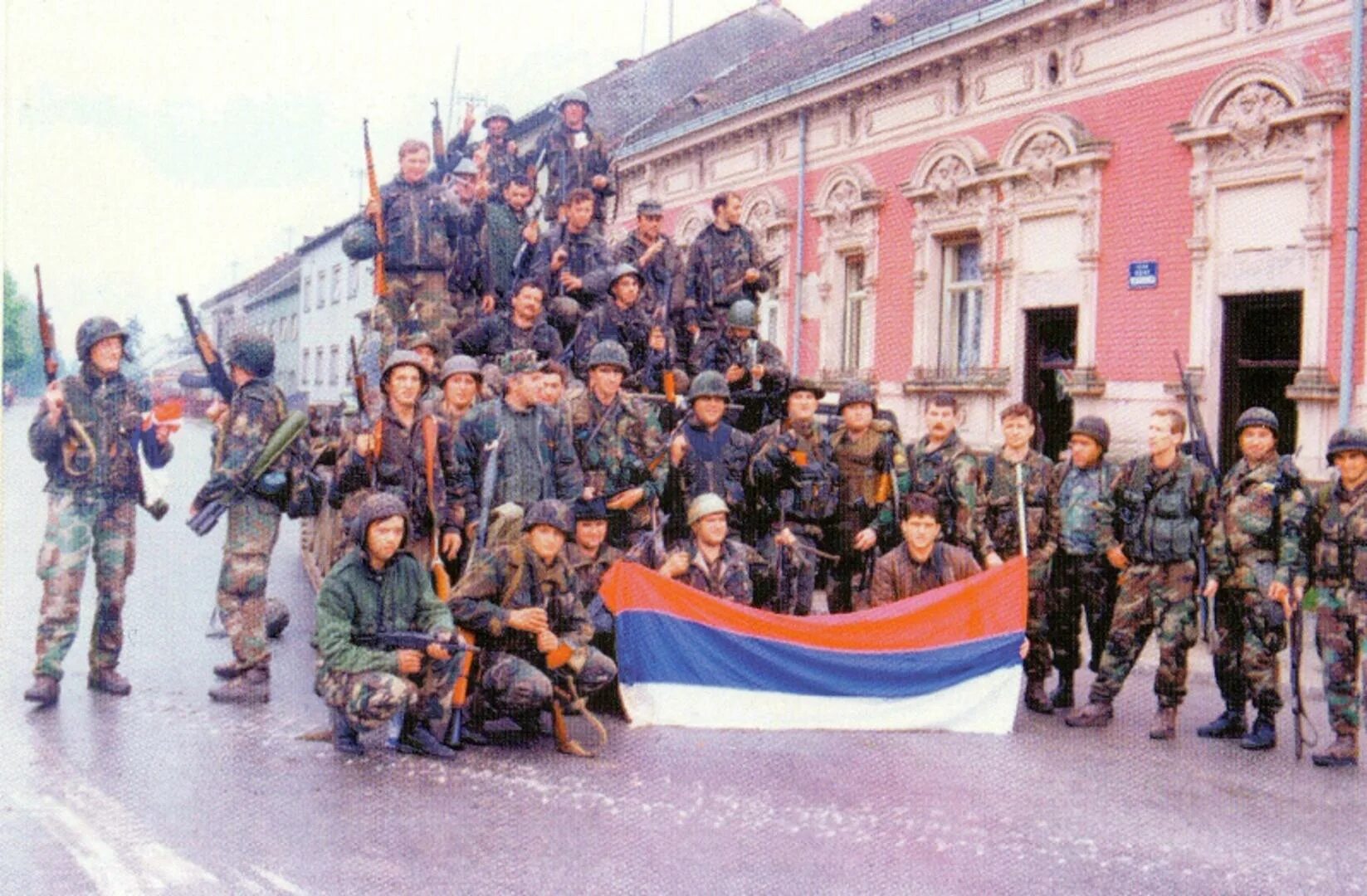Четники в югославии 1991-1995. Сербы в боснии. Российские добровольцы в югославии 3 рдо. Сербские солдаты югославских войн. Русские добровольцы в сербии 1999.