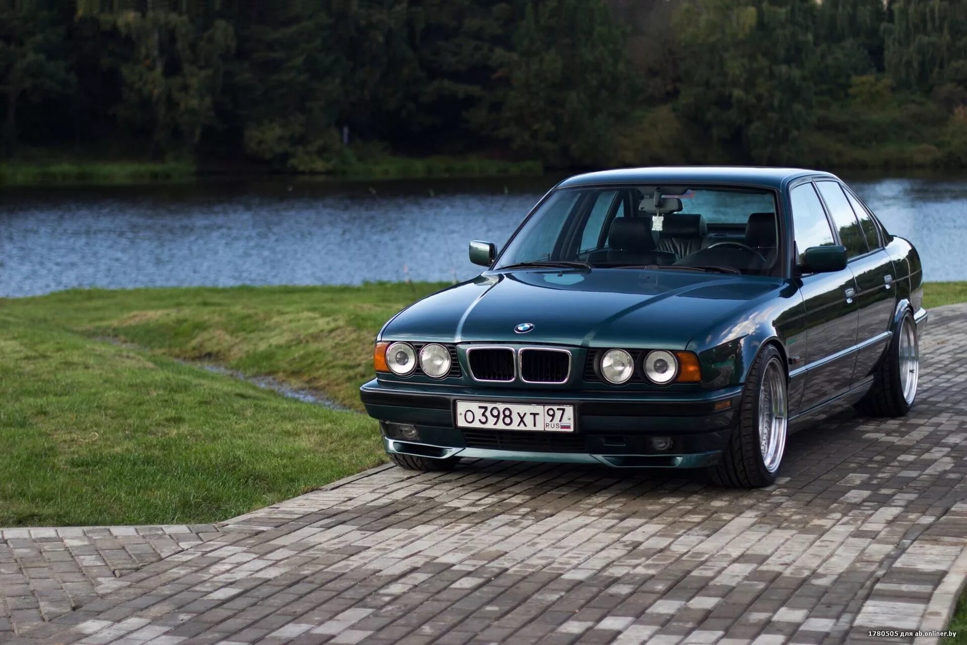 Е34 рестайлинг. BMW e34 525i. BMW e34 520. БМВ 5 е34. БМВ 34 кузов.