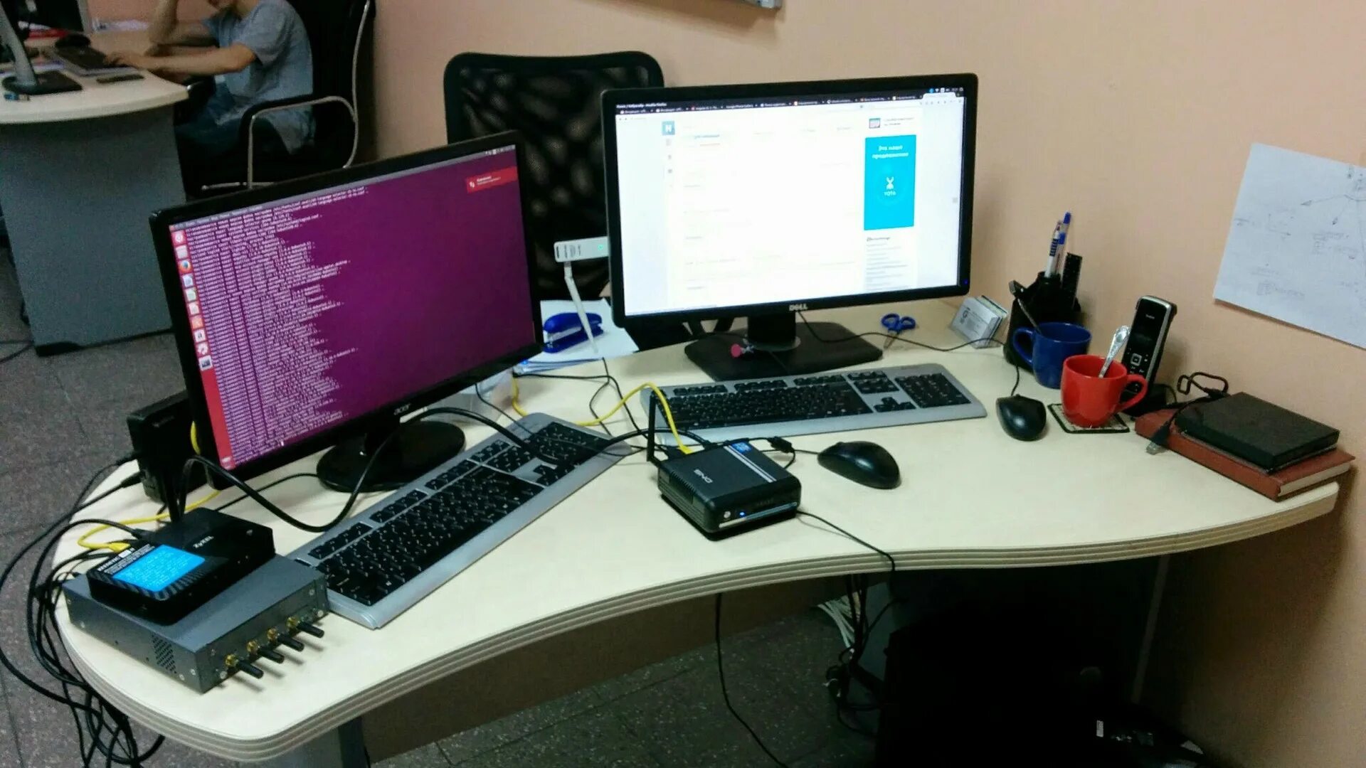 Хороший офисный компьютер. Office PC (деловой ПК). Стандартный офисный ПК. Офисный комп 2007 года. Компьютер и тетрадь.