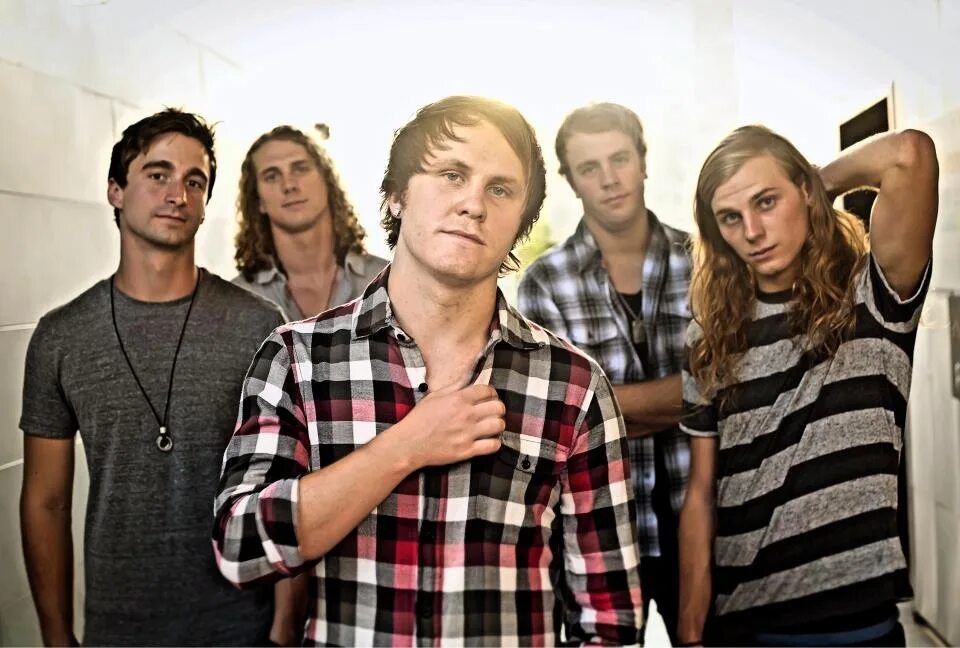 Песни группы life. RAISONLIFE. The Word Alive американский музыкальный коллектив. On Life. Repeat Life.