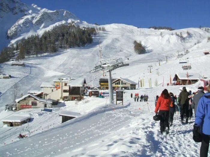 Курмайор (courmayeur), италия. Courmayeur горнолыжный курорт. Курмайор горнолыжный курорт трассы. Курмаер италия. Курмайор (courmayeur).
