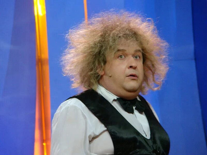 аншлаг смешное. кривое зеркало александр морозов пчелка. александр морозов пчелка. аншлаг демотиватор. александр морозов юморист пчела.