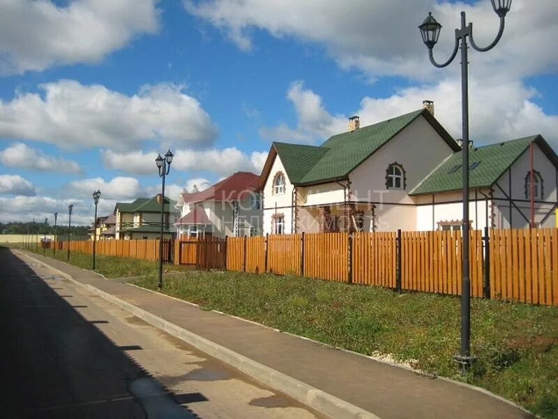 коттеджный поселок луговой. поселок луговое ленинградская область. село луговое тюмень. коттеджный поселок луговое. коттеджный поселок луговое.