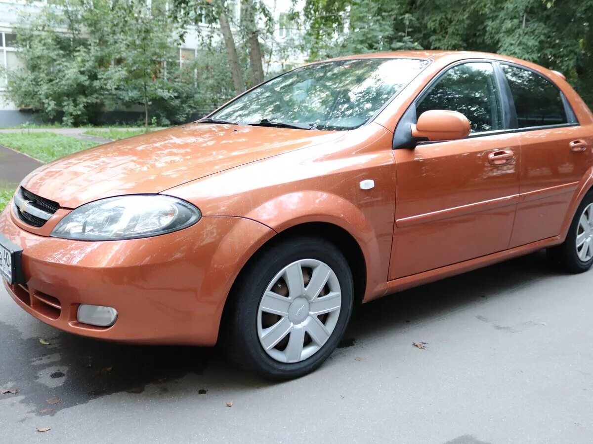 Шевроле лачетти 2007. Chevrolet lacetti 2007 хэтчбек. chevrolet lacetti 2007 1.6. шевроле лачетти хэтчбек оранжевый. chevrolet lacetti 2007 1.6 хэтчбек.