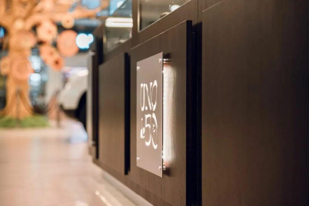 салон оптики шоколад. винные магазины в москве. коньково бульвар рокоссовского. снеговая 2б стр 2 владивосток. 4 50 shop.