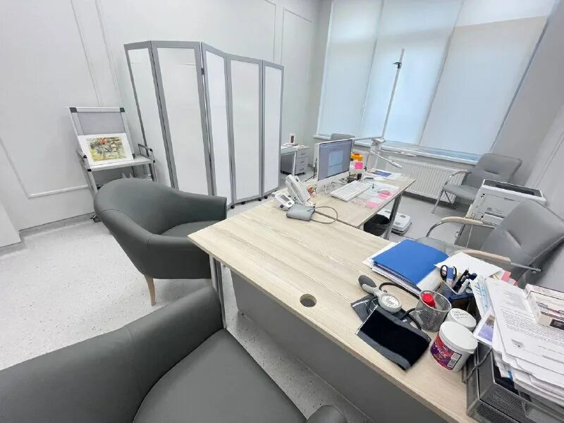 интерьер больничной палаты. москва места в больницах. больница ховрино москва. ховринская больница. заброшка ховрино больница.