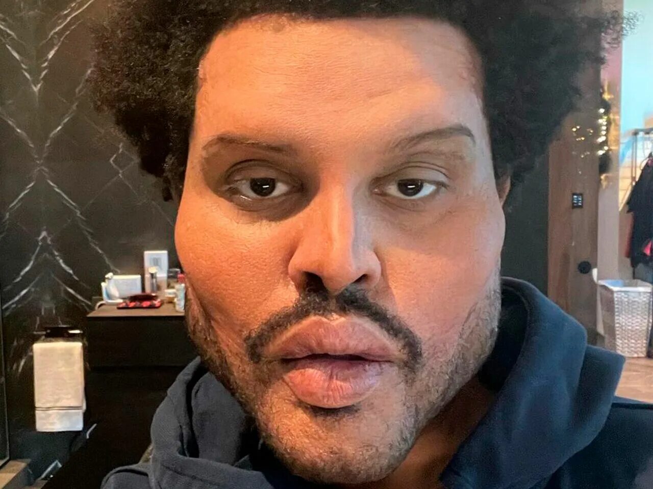 Weekend name. The weeknd. weekend певец. the weeknd певец 2025. абель макконен тесфайе.
