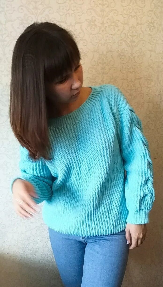 Вязаные вещи из крапивная пряжи. Свитер из пряжи alize. Свитер из пряжи ализе. Пряжа ализе коттон голд батик изделия. Ализе коттон голд изделия.