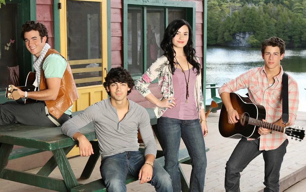 Братья Джонас Кэмп рок. Camp Rock музыкальные каникулы 2. Camp Rock 2 отчетный концерт.