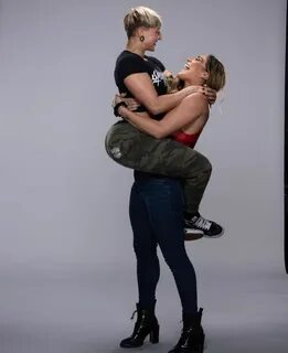 Pin by Kay Crump on RHEA Wrestling divas, Wwe womens, Wwe