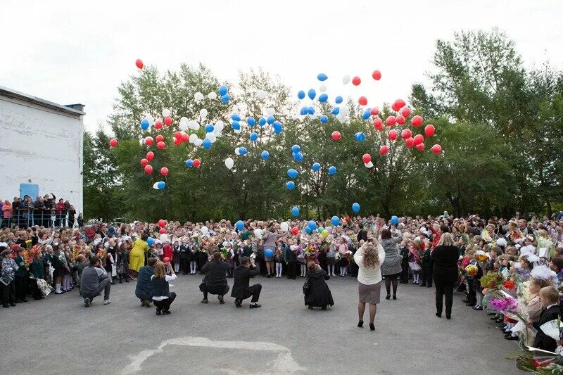 Школа 11 ачинск. Школа 6 Ачинск. Школа 7 Ачинск. Ачинск 6 микрорайон 6 школа. Красноярский край Ачинск школа 18.