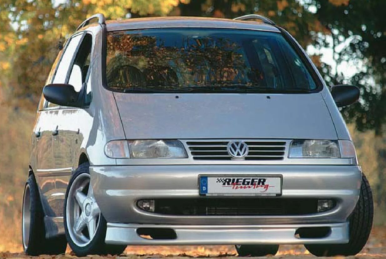 Фольксваген шаран 1 поколение. Tuning VW Sharan 1999. Фольксваген Sharan 1995. VW Sharan Tuning. Фольксваген Шаран 1995г.