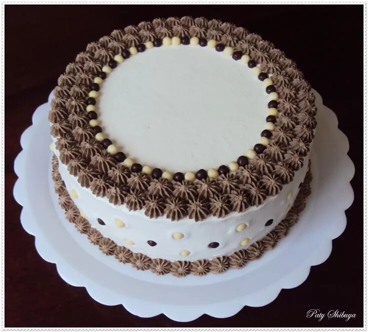 Buttercream Cake Cake decorating designs, Buttercream cake, Cake decorating