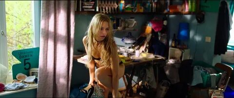 Fack ju Göhte 3 Nude Scenes. 