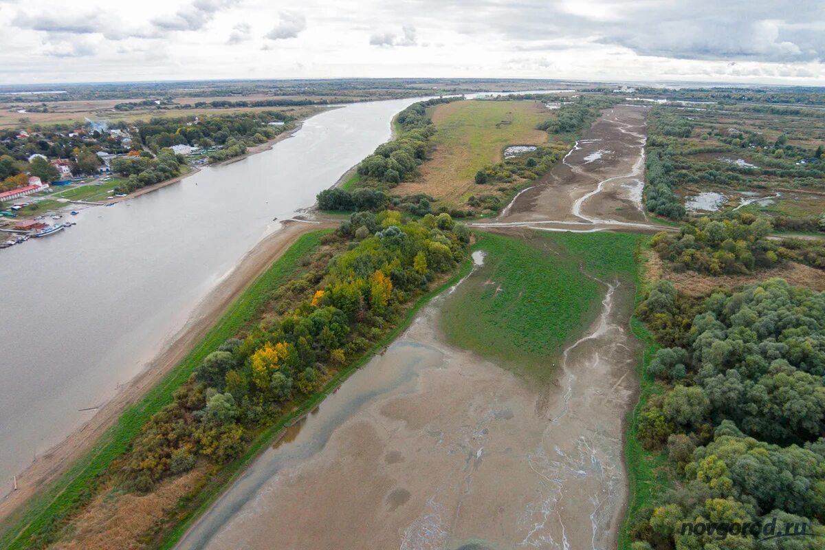 Великий новгород уровень воды. Гребной канал Великий Новгород. Гребной канал в Великом Новгороде. Река Волхов Великий Новгород. Канал реки Волхов.