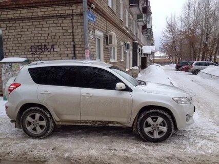 Авито рав 4 3