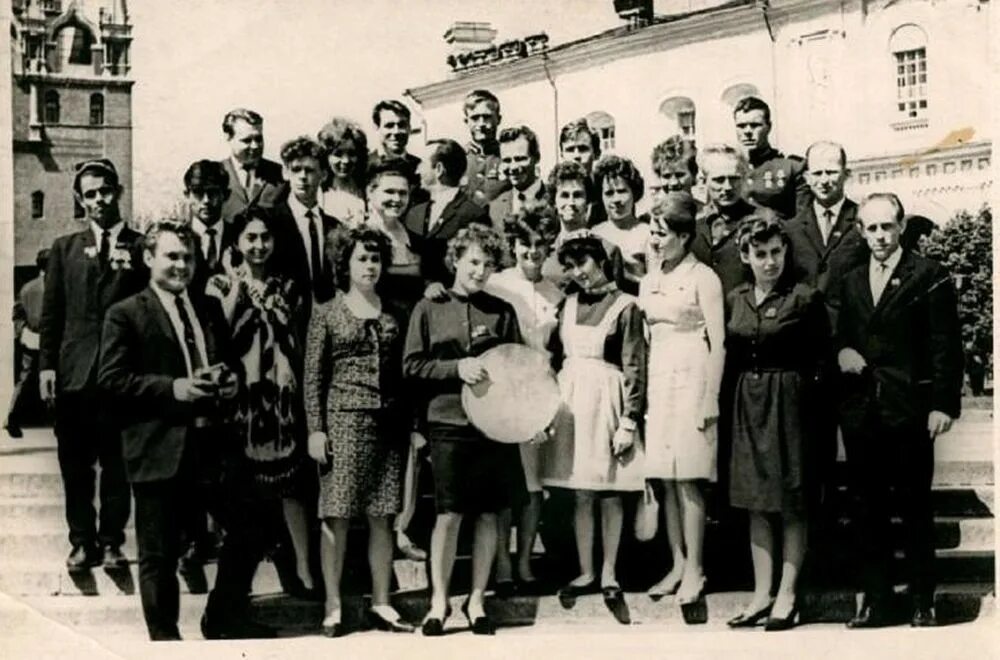 Делегаты 18 съезда влксм список. Съезд комсомола 1982. Делегаты 15 съезда влксм от ивановской области. Тольяттинцы делегаты 19 съезда влксм. Делегаты съездов влксм.