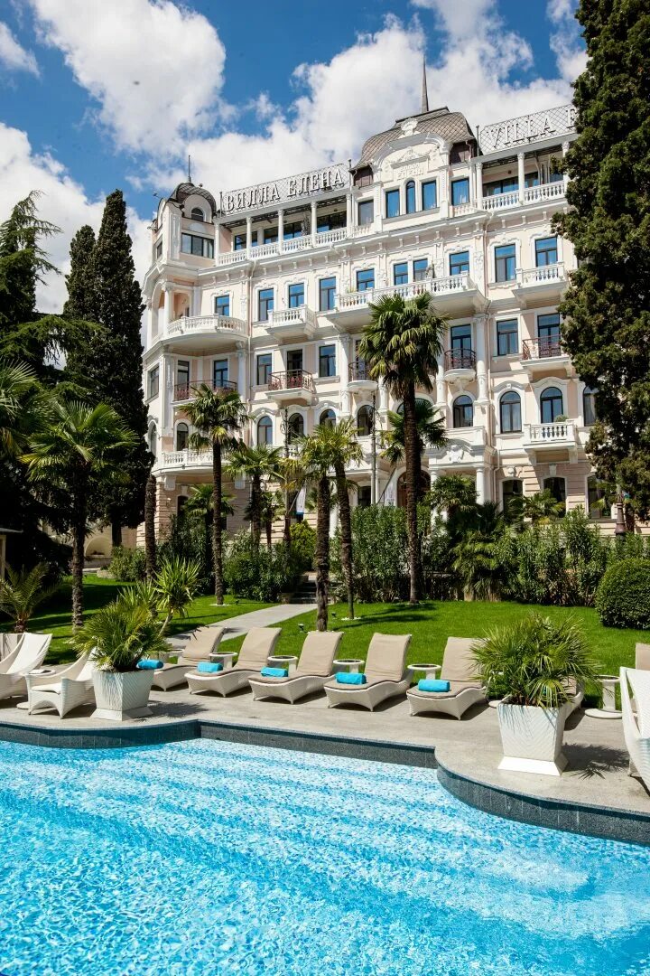 Новые отели ялты. Отель ялта интурист. Санаторий mriya resort spa крым ялта. Новые отели ялты. Ялта-интурист 4*.
