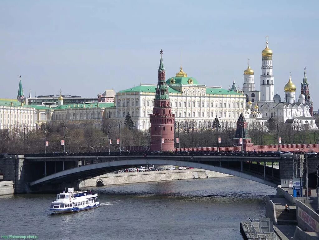 Вид на кремль со стороны каменного моста. Москва фото города. Экскурсии по москве. Москва сехов. Москва сехов.