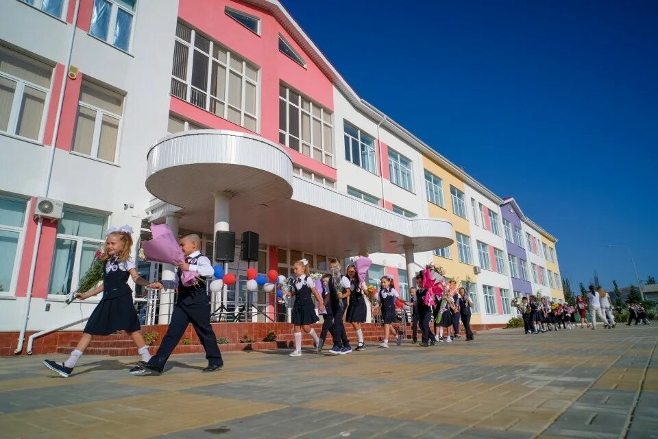 школы судака. судак республика крым. школа номер 2 судак. школы судака. школа в судаке крым.