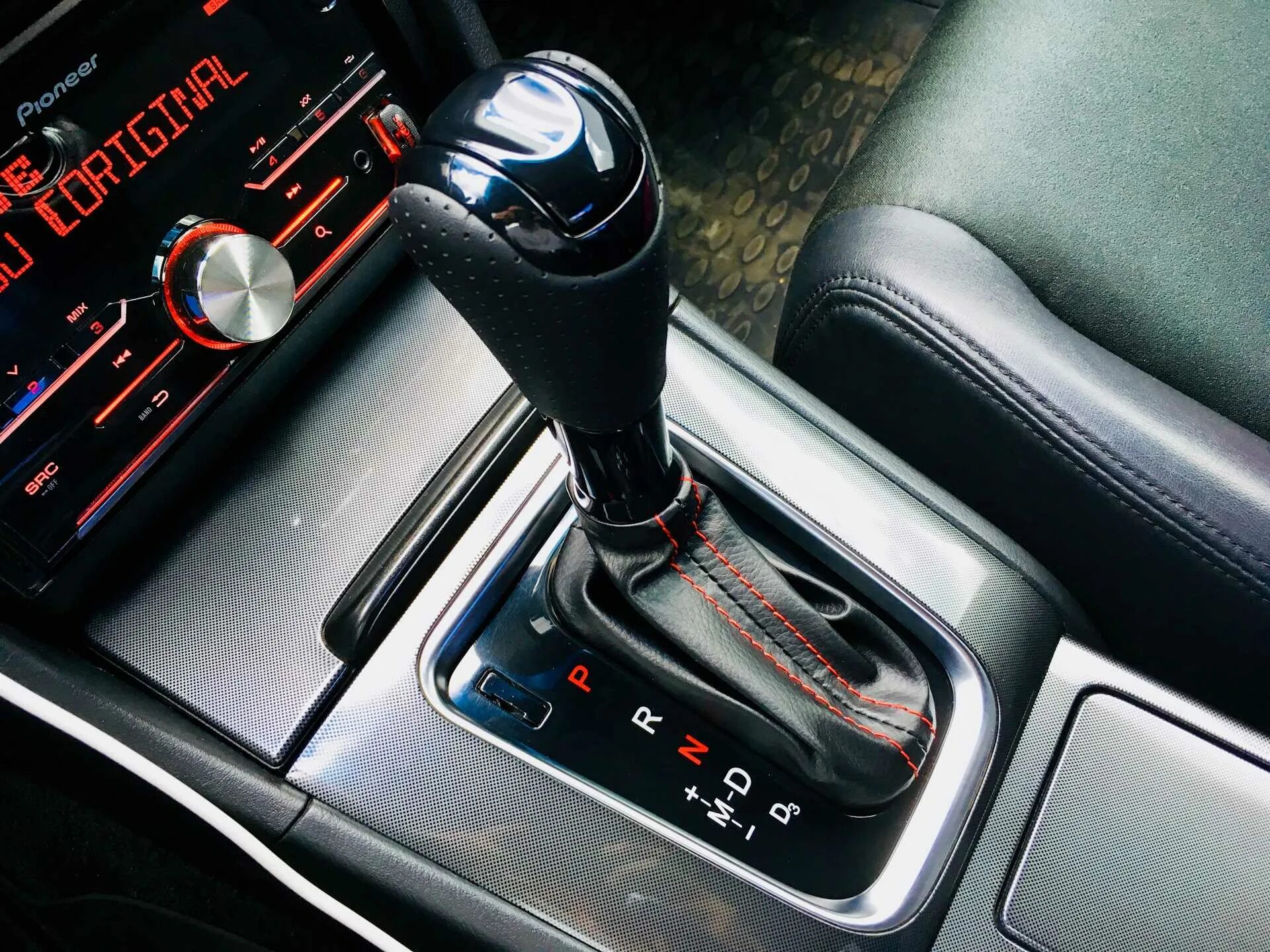 Писк акпп. Honda accord 7 селектор акпп. ручка селектора акпп 4runner. акпп селектор iveco. рычаг акпп хонда аккорд 7.