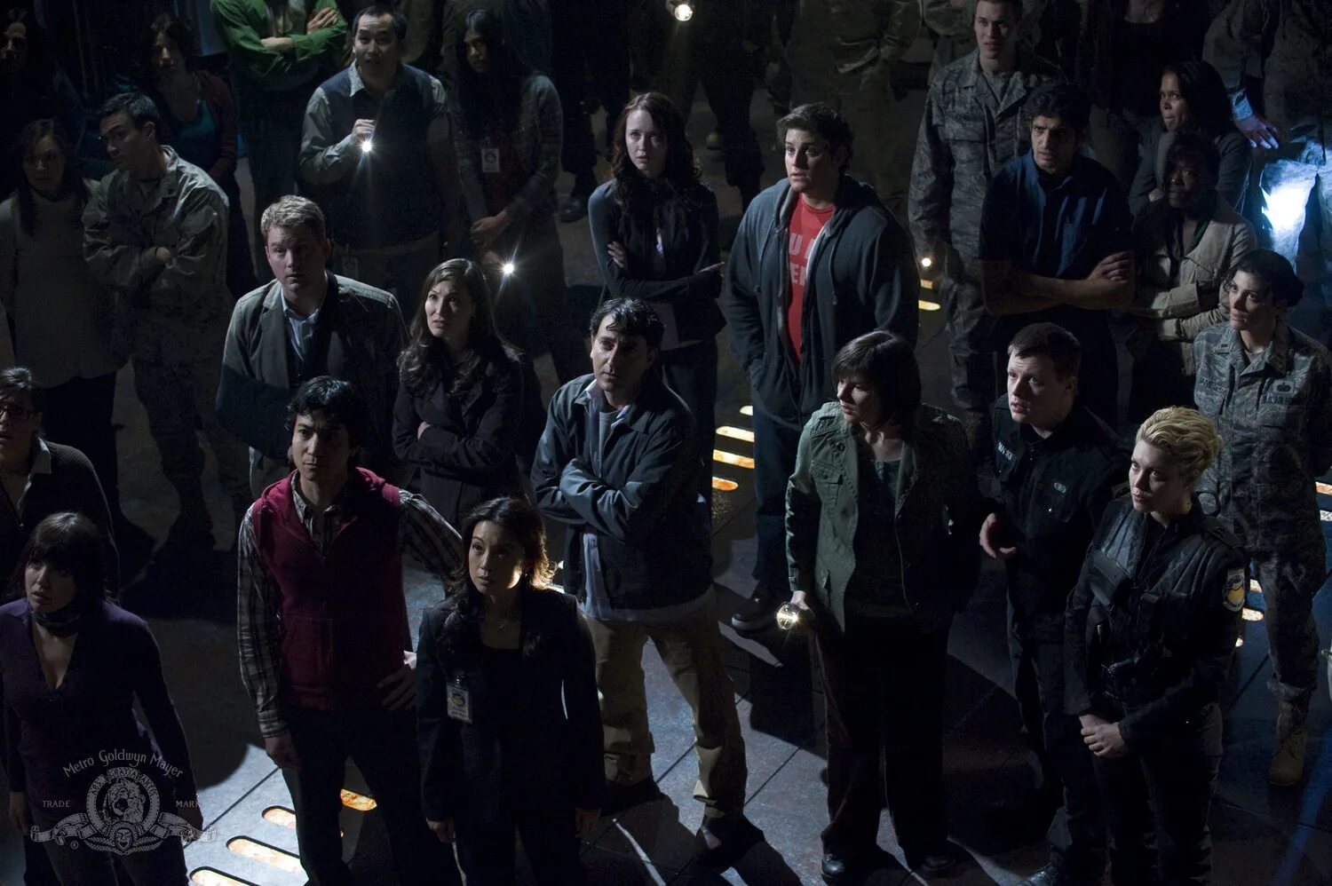 Сериал врата вселенной. Звездные врата вселенная 3 дата выхода. Звёздные врата вселенная 3 сезон. Звездные врата вселенная 3 дата выхода. Ravenafatko звездные врата вселенная 6 сезон.