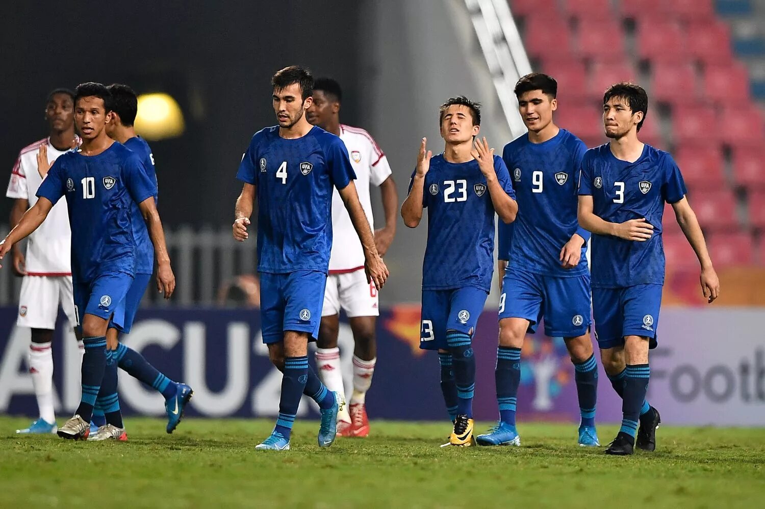 Футбол азия уз. Ойбек Бозоров. Oybek Bozorov Nasaf. Uzbekistan FC u23. Футболчилар расми.