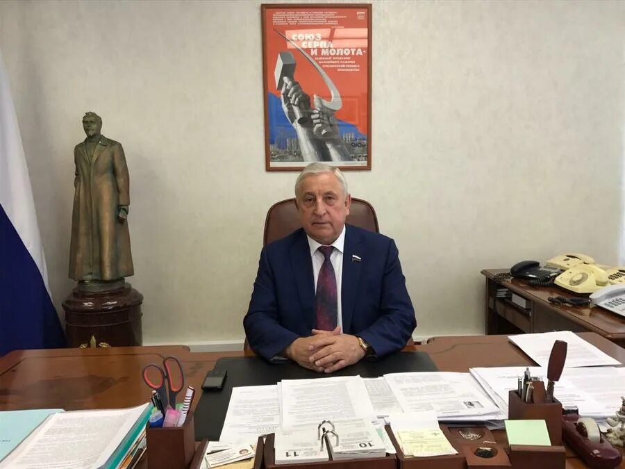 николай харитонов 2004. сколько лет харитонову депутату кпрф николаю. николай михайлович харитонов. сколько лет харитонову депутату кпрф николаю. сколько лет харитонову депутату кпрф николаю.