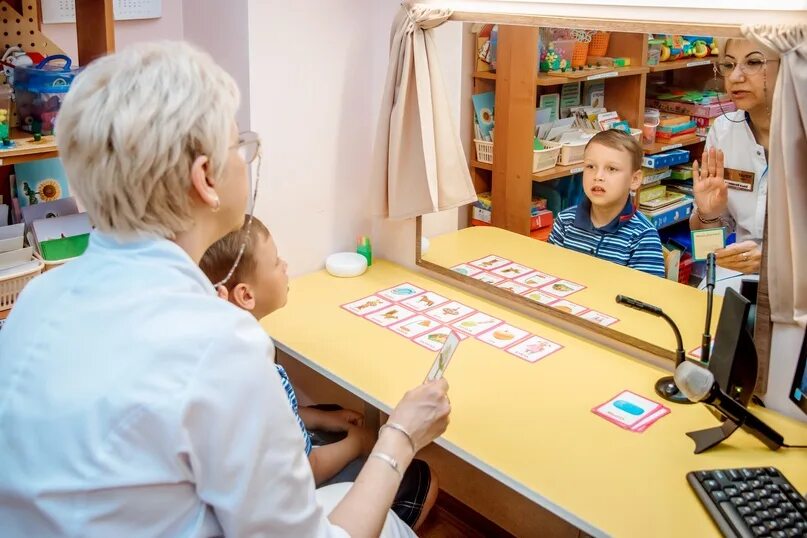 Центр томатис-результат. Детский психолог объявления. Центр коррекции речи. Логопед дефектолог групповые занятия. Многопрофильный центр развития детей нижний новгород сайт.