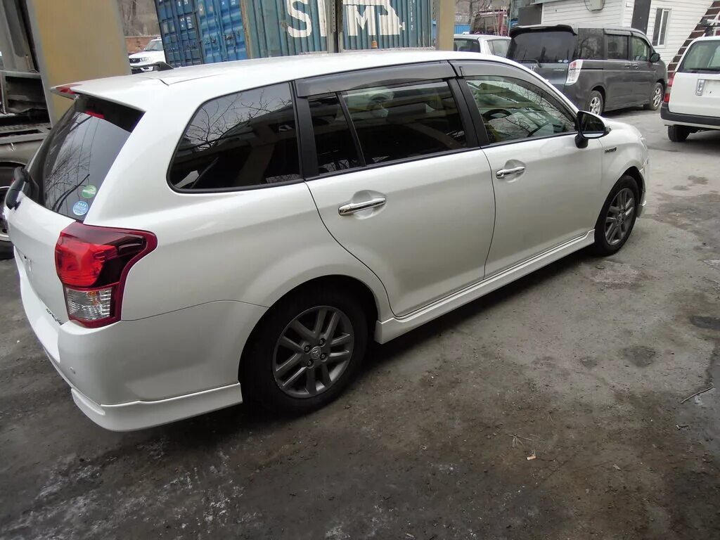 Toyota Corolla Fielder 2013. Toyota Corolla Fielder 160. Toyota Corolla Fielder e160. Тойота Королла Филдер 2013.