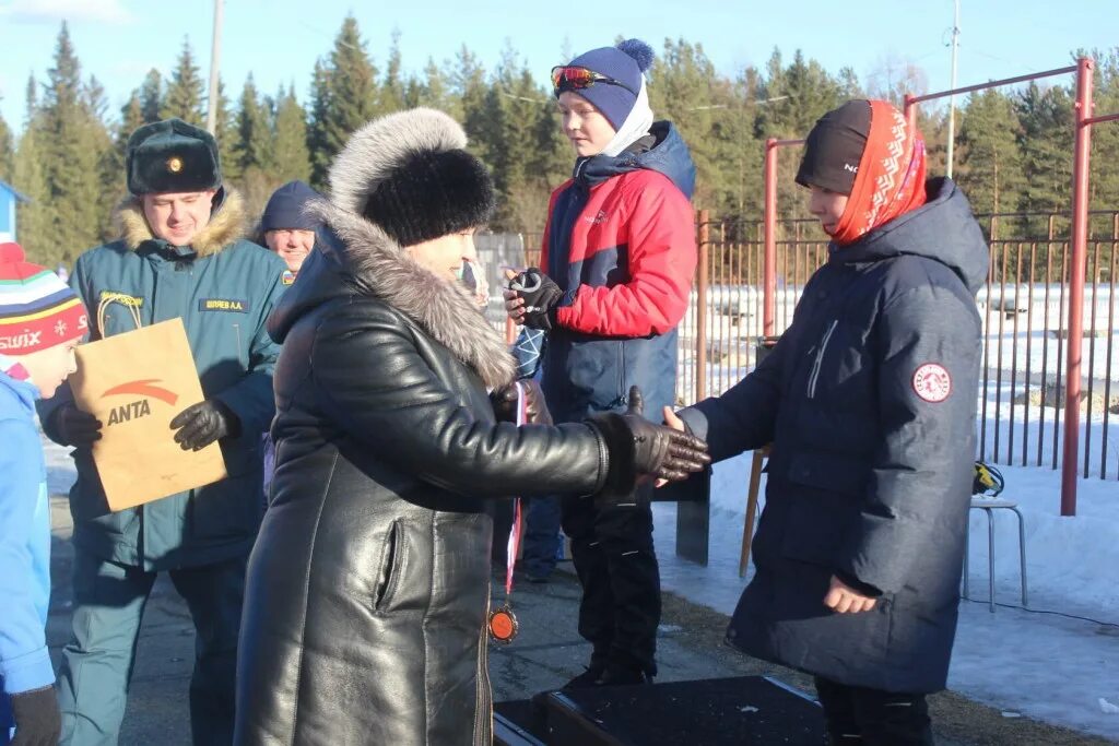 Новости карпинска свежие сегодня. Карпинск. 16 Школа Карпинск ба. Дела и события Карпинск. Новости Карпинска.