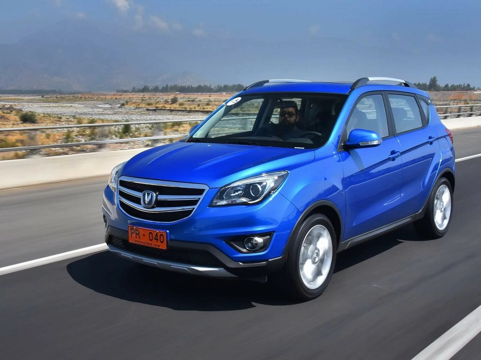 Машина чанган цена фото. Чанган cs35 2011. Логан Changan cs35. Changan cs35 2023. Чанган cs35 Санон.