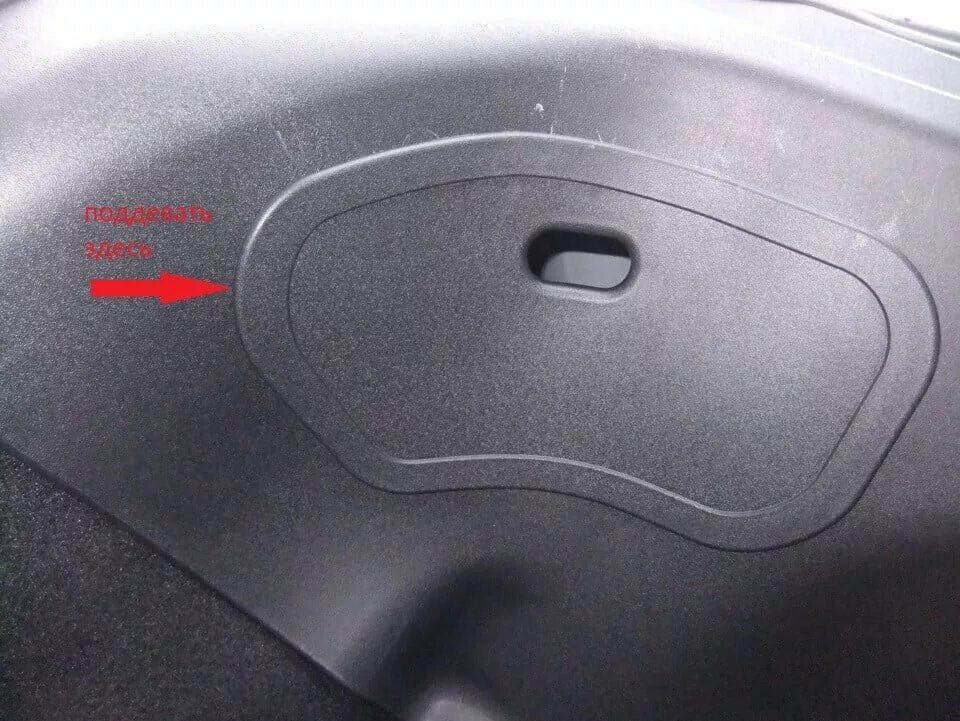 Патрон заднего габарита лада гранта. Лада гранта лифтбек 2016 года лампы ближнего света. Как поменять лампочку гранта лифтбек. Лампа задних стоп сигналов гранта. Как поменять лампочку гранта лифтбек.