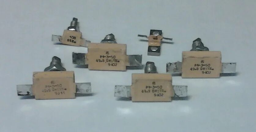 1 17 40 23. Резистор р1-3-25 49.9 ом. СВЧ резистор 50 ом. Резистор р1-94б. Резистор р1-17-250-2-75 ом 5 производитель.