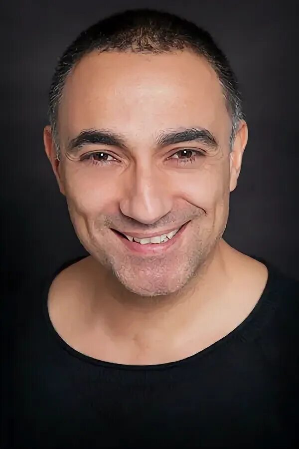 Сюмбюль ага актер. Селим байрактар. Селим байрактар актер. Селим байрактар жена. Сюмбюль ага актер.