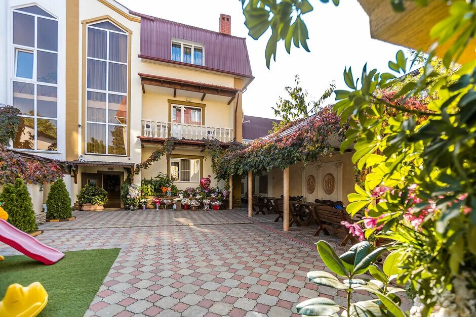 геленджик гостевой дом оникс колхозная 8. акрополь геленджик колхозная улица 38. гостевой дом колхозная. южный дворик геленджик. колхозная 99 геленджик гостевой дом.