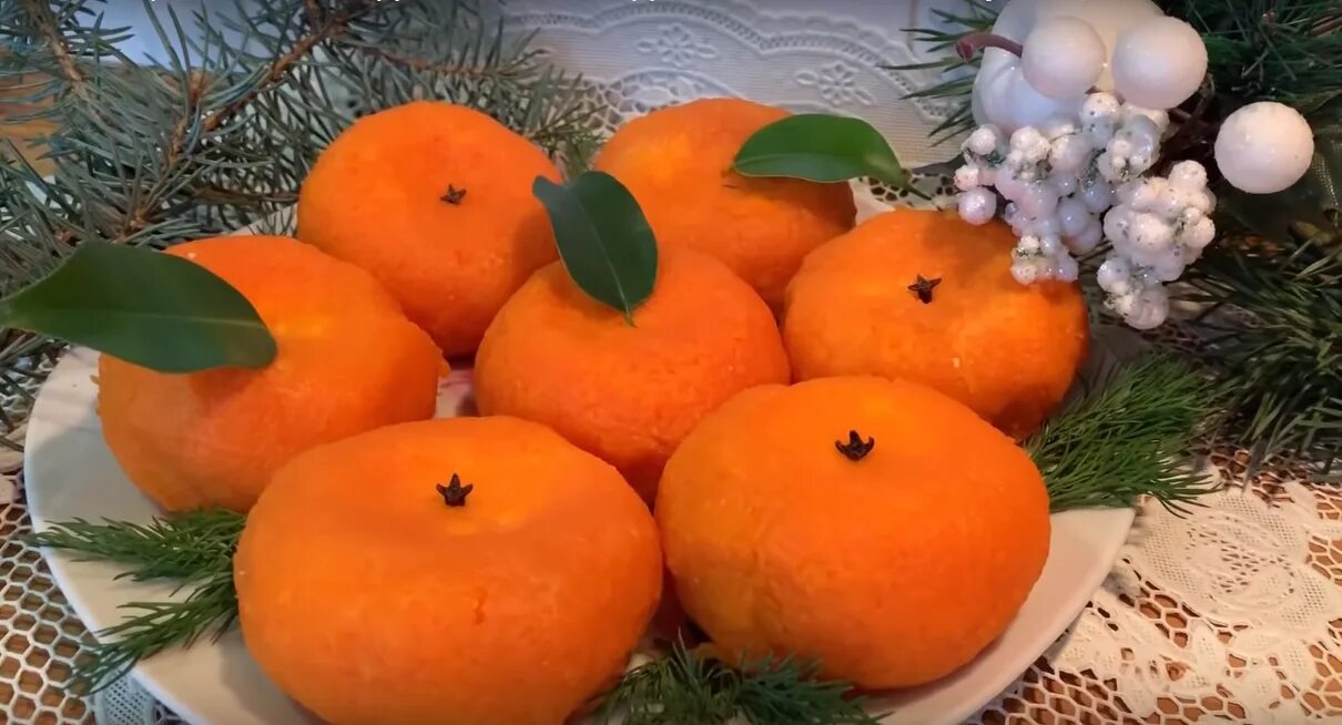 Салат с мандаринами на новый год. Салат мандаринки на новый год. салат в виде мандаринок на новый год. мандарины закуска на новый год. фаршированные мандарины.