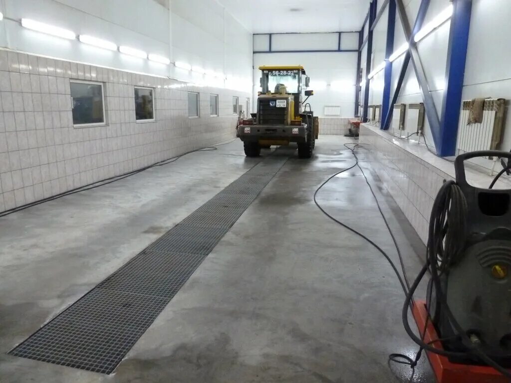 фура зима стоянка. освещение на автомойке. грузовая автомойка ижевск. грузовая автомойка ижевск. технологическая 13 ижевск.