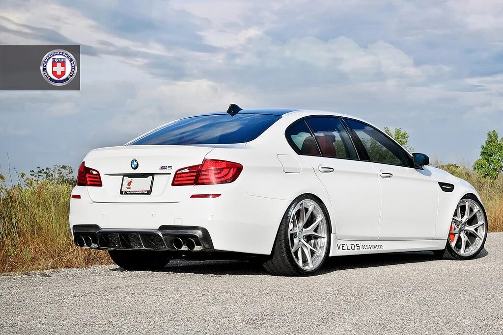 М5 18. BMW m5 f10 White. BMW m5 f10 hre. BMW m5 f10 r21. BMW m5 f10 Wheels.