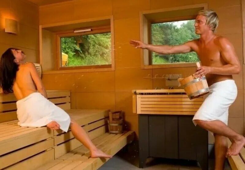 Баня общая женщины видео. Немецкая баня. Совместная баня. Общая баня. Общая баня в Германии.