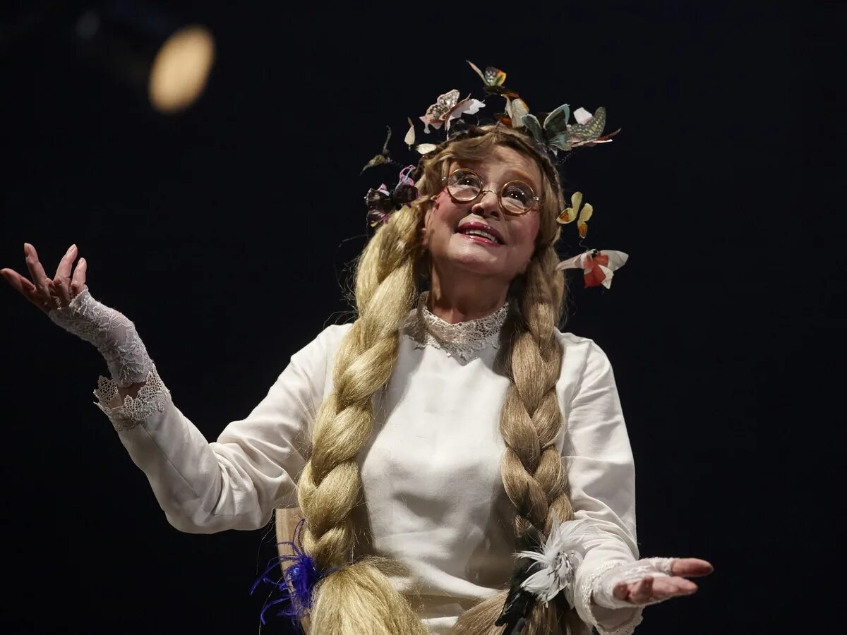 Спектакль дама современник неёлова. Марина неёлова театр. Сбор труппы театра современник. Елена миллиоти. Марина неёлова осенняя соната.