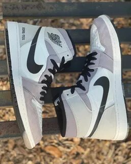 Jordan 1 high element
